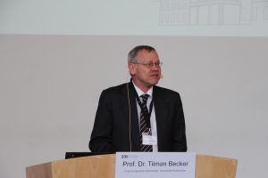 Tilman Becker spricht auf der Gaming in Germany Conference 2023 in Berlin über Responsible Gaming.